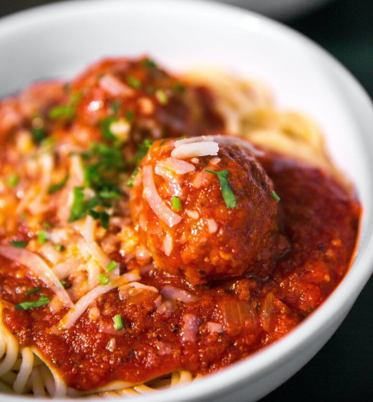 spaghetti with meatballs